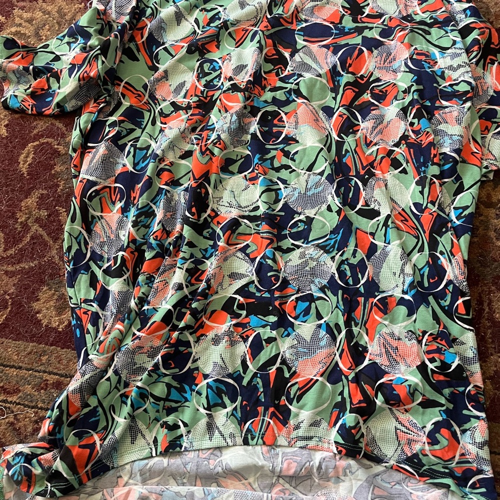 LuLaRoe Irma Abstract Print Women's Top in Green & Navy Size Large